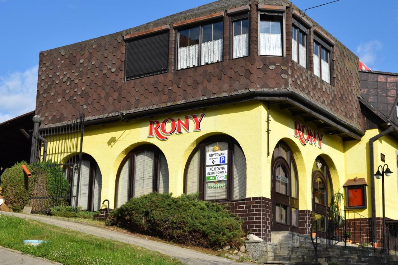Penzion Rony Radejov 외부 사진